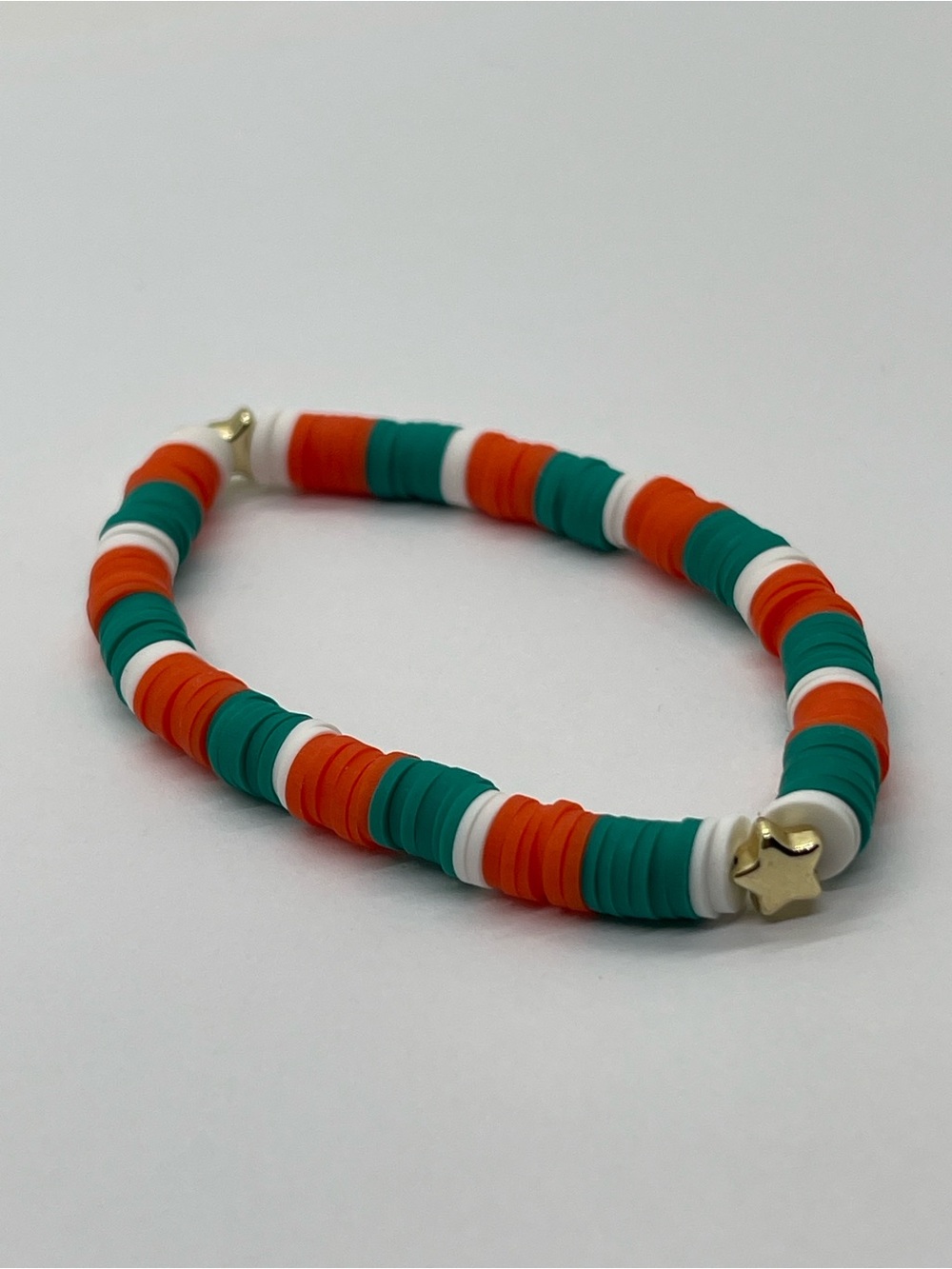 Red, Green & White Bracelet w/Star Accents | Christmas Accessories | VCaptures